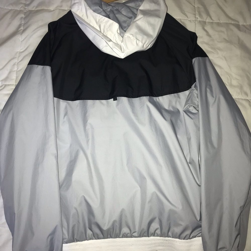 Nike Windbreaker✔️